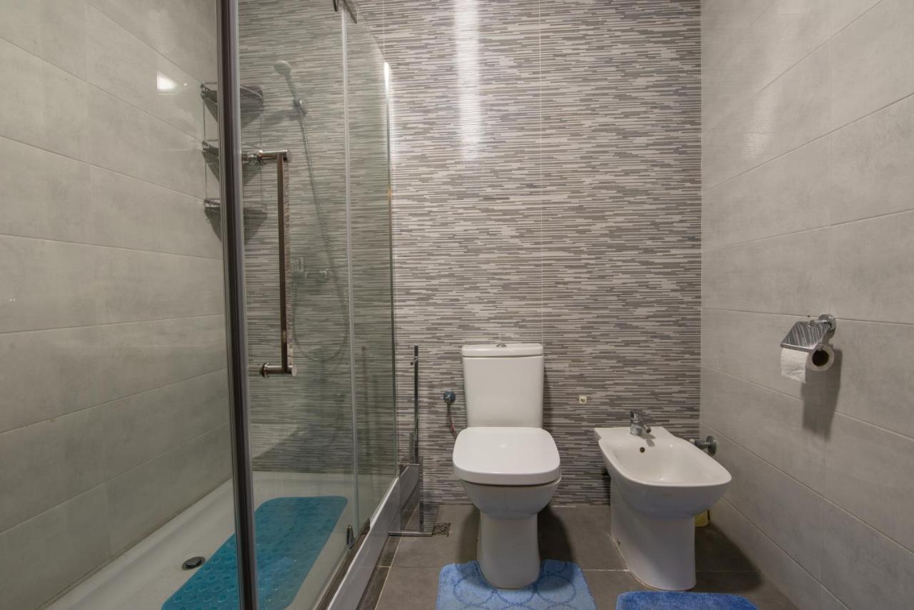 Adam'S Apartments,Self Checkin 6 Mins To Beach Downtown Fiber Optic Wifi Free Parking Same Rules As Hotels Agadir Ngoại thất bức ảnh