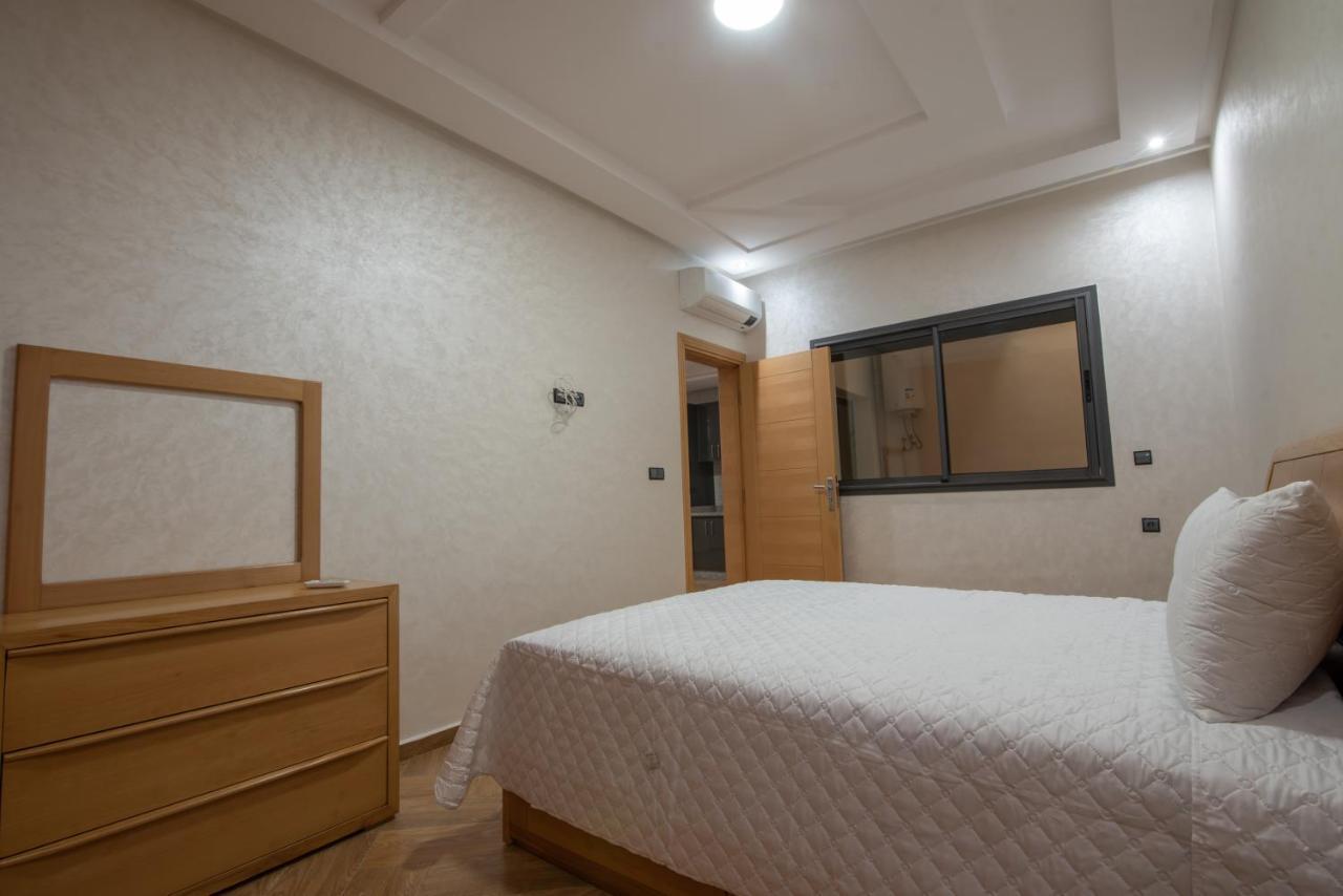 Adam'S Apartments,Self Checkin 6 Mins To Beach Downtown Fiber Optic Wifi Free Parking Same Rules As Hotels Agadir Ngoại thất bức ảnh