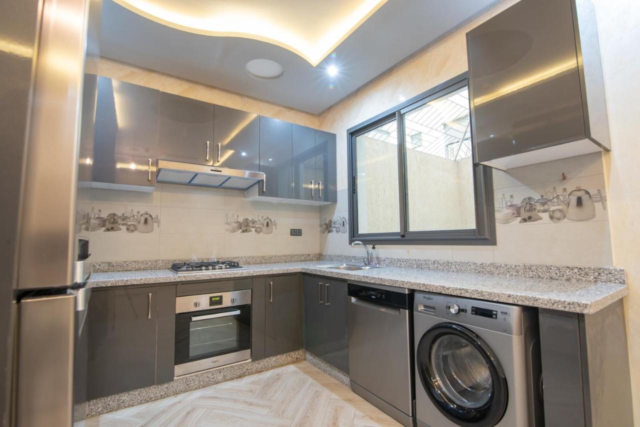 Adam'S Apartments,Self Checkin 6 Mins To Beach Downtown Fiber Optic Wifi Free Parking Same Rules As Hotels Agadir Ngoại thất bức ảnh