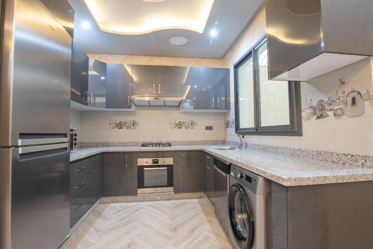 Adam'S Apartments,Self Checkin 6 Mins To Beach Downtown Fiber Optic Wifi Free Parking Same Rules As Hotels Agadir Ngoại thất bức ảnh