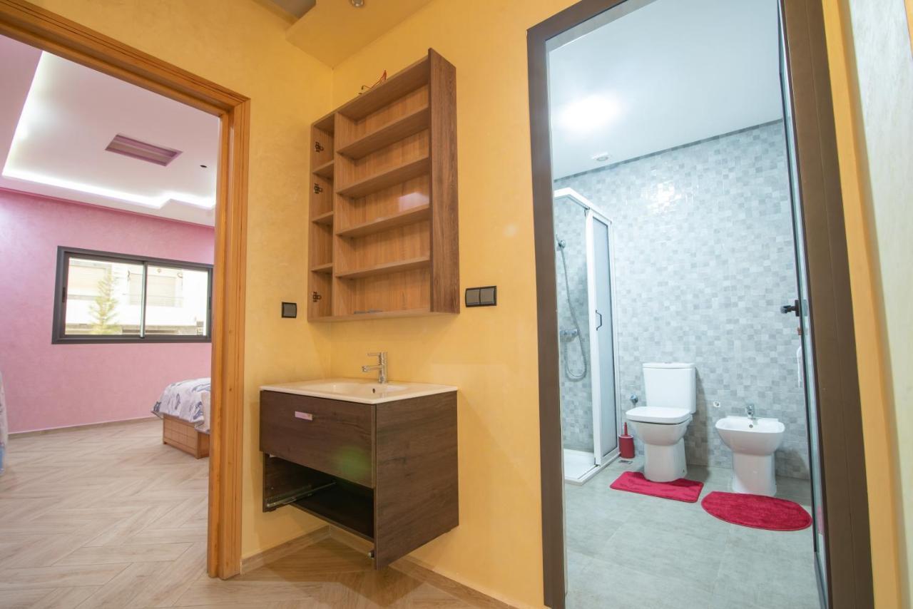 Adam'S Apartments,Self Checkin 6 Mins To Beach Downtown Fiber Optic Wifi Free Parking Same Rules As Hotels Agadir Ngoại thất bức ảnh